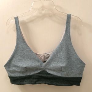 Outdoor Voices Plunge Bra (L)
